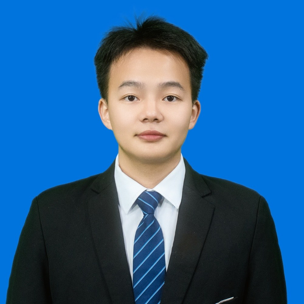 谢福财正装形象照